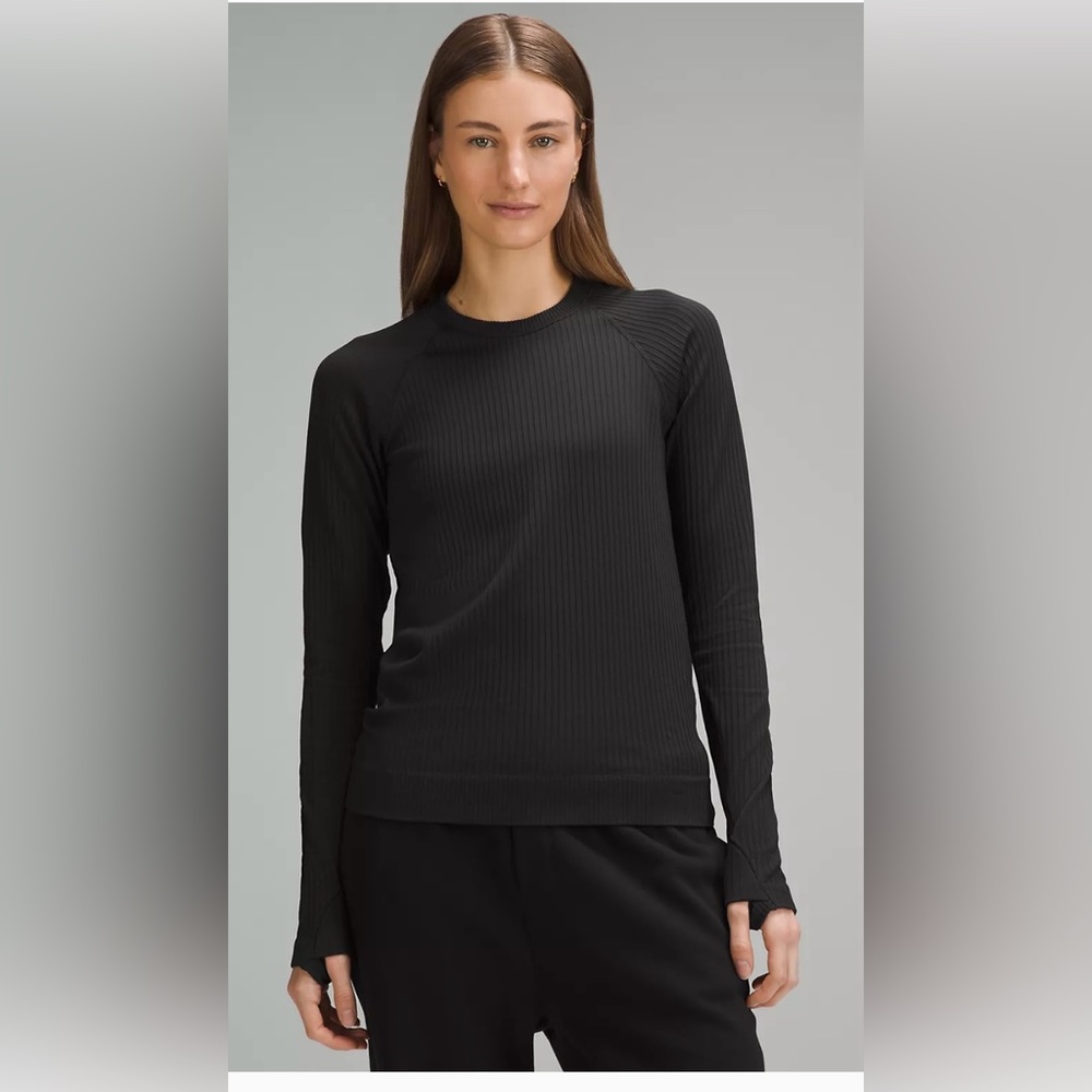 Lululemon Black Rest Less Pullover with Thumbholes